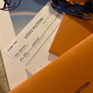 Meet your Posher, Dexter